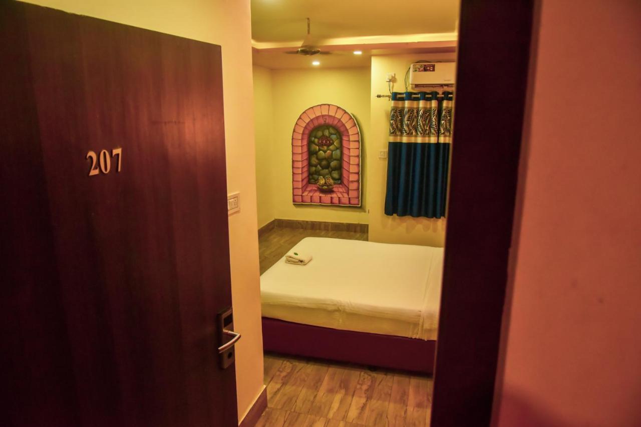 Ratna Resort Near Bhubaneswar Airport Khandagiri Extérieur photo